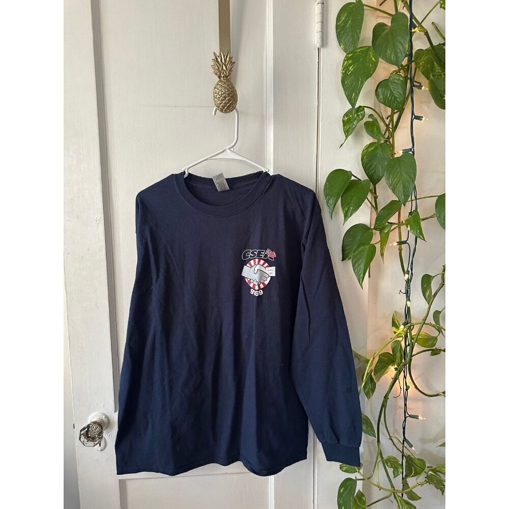 Gildan size large Union Strong CSEA 9169 shirt